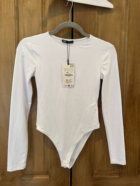 Zara White Long-Sleeve Stretch Bodysuit